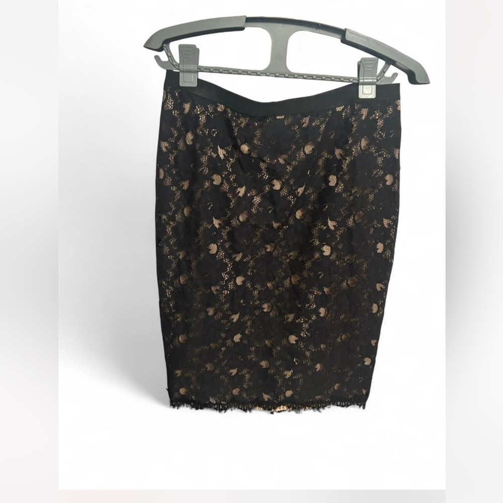 Elegant Black Lace Skirt with back zipper